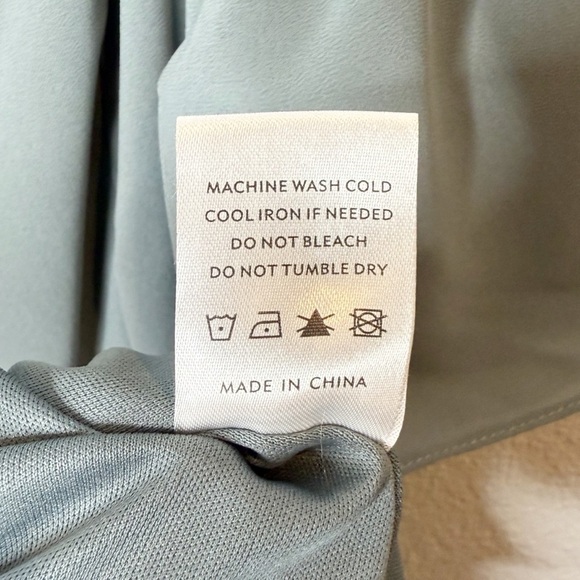 NEW Baltic Born Colette Dusty Blue Sweetheart Smocked Back Midi Dress Sz L - Picture 9 of 13